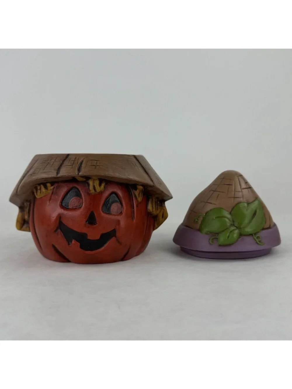 Vtg Hand-Painted Ceramic Pumpkin Jar 5.5